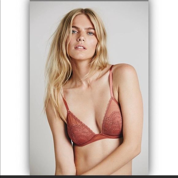 Free People Other - Free People Embrace Lace underwire bra, 34A, NWT